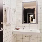 Montra 4* Ханстхольм