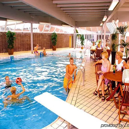 Hotel Montra 4*