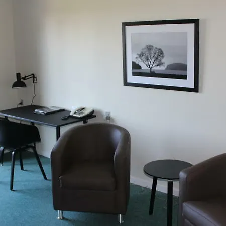 Montra Hotel 4*