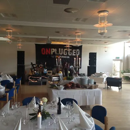 Hotel Montra 4*